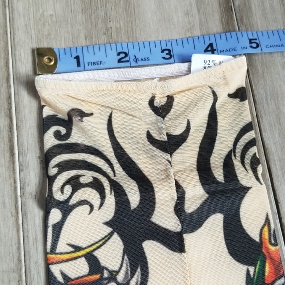 3 for $15 NWT Tribal Skull Tattoo Sleeve - Picture 6 of 6